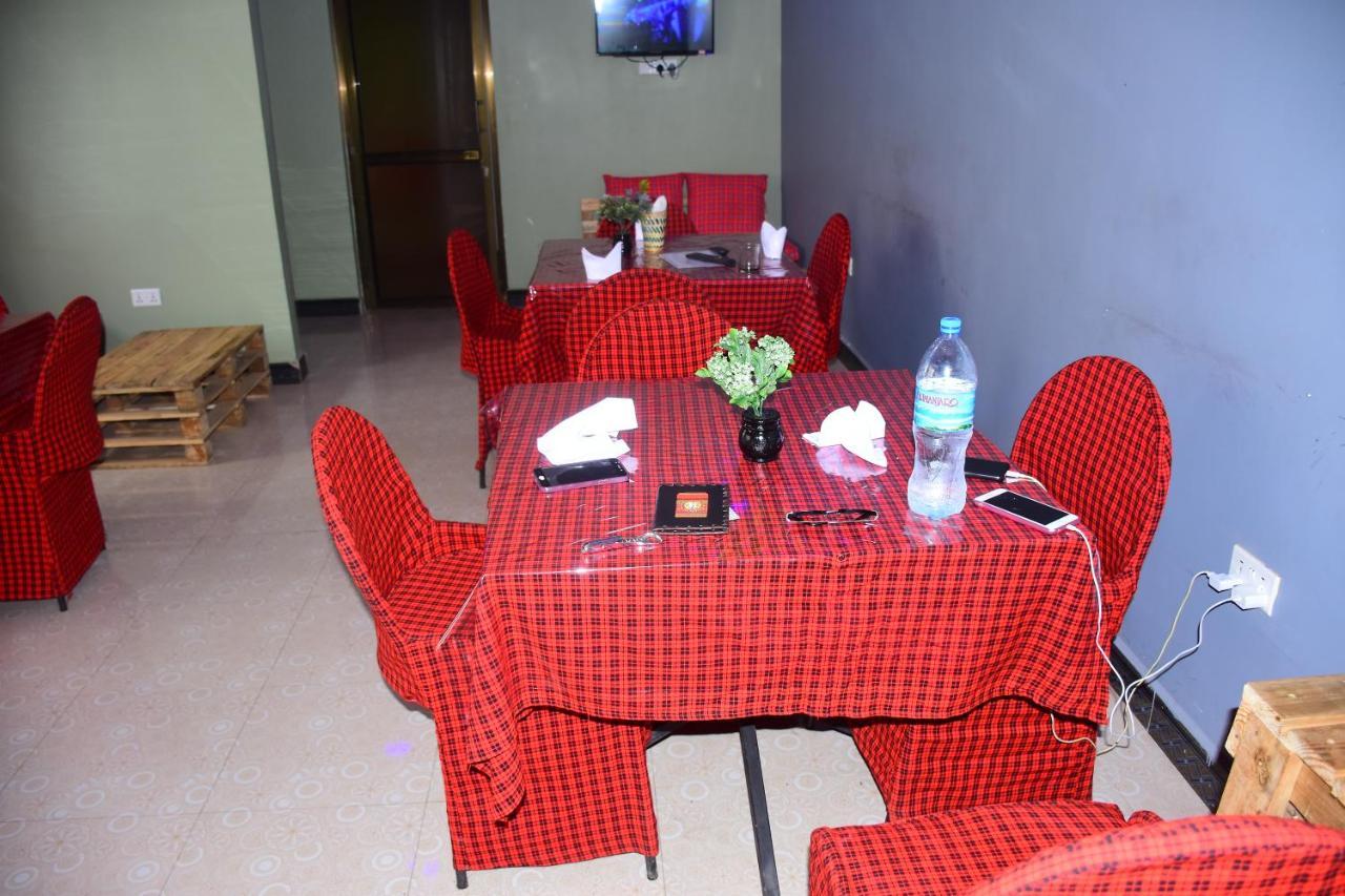 Safari Park House Acomodação com café da manhã Arusha Exterior foto