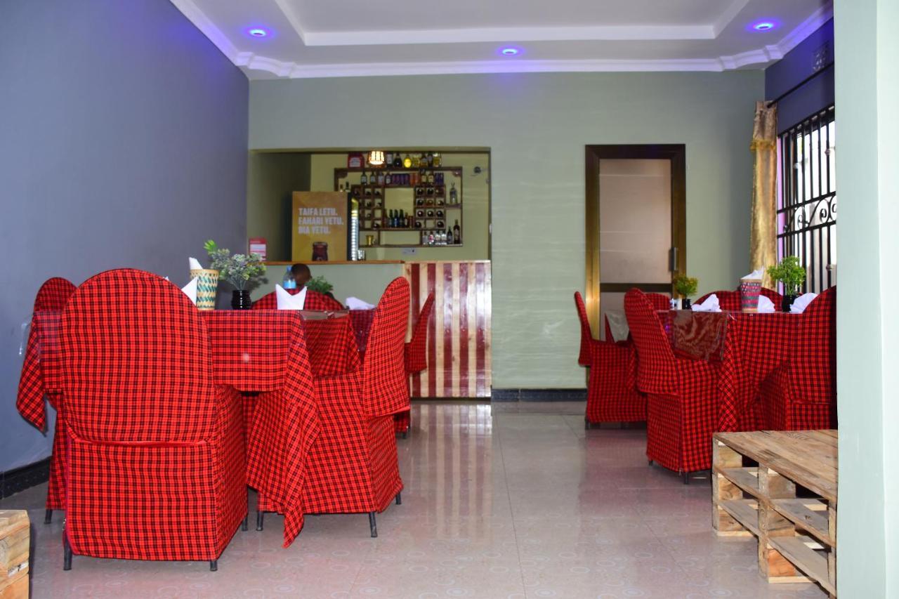 Safari Park House Acomodação com café da manhã Arusha Exterior foto