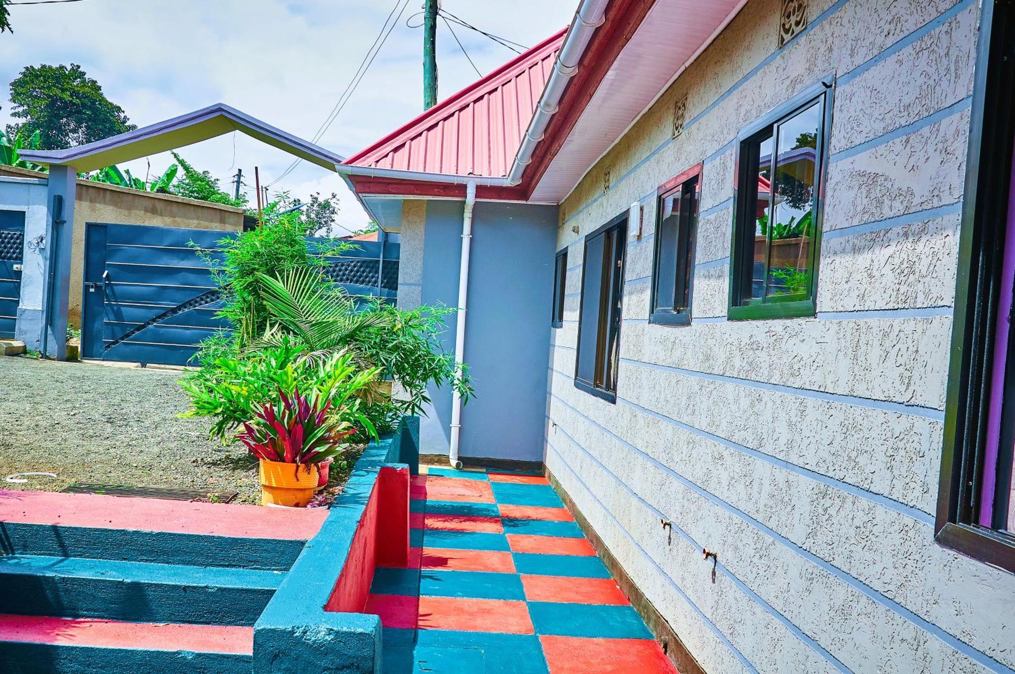 Safari Park House Acomodação com café da manhã Arusha Exterior foto