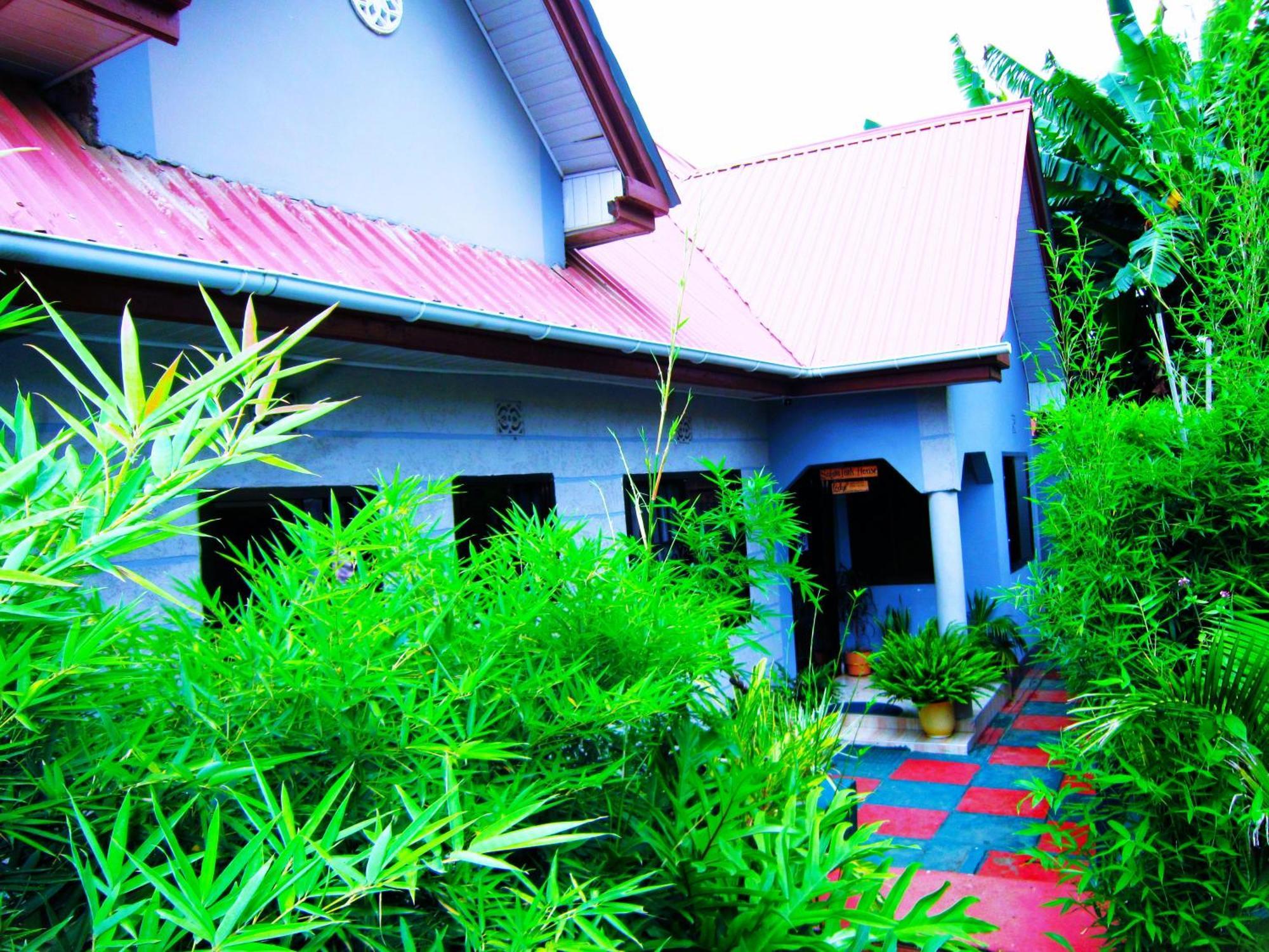 Safari Park House Acomodação com café da manhã Arusha Exterior foto