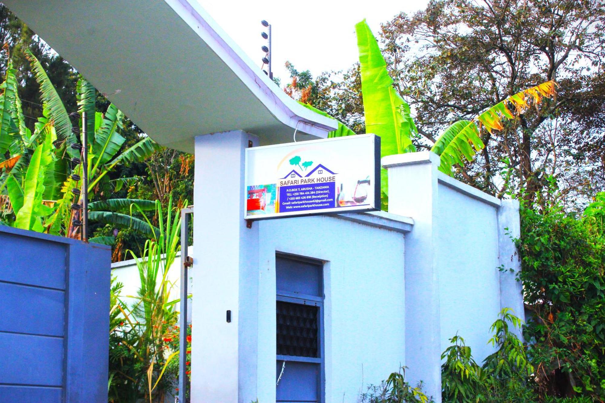 Safari Park House Acomodação com café da manhã Arusha Exterior foto